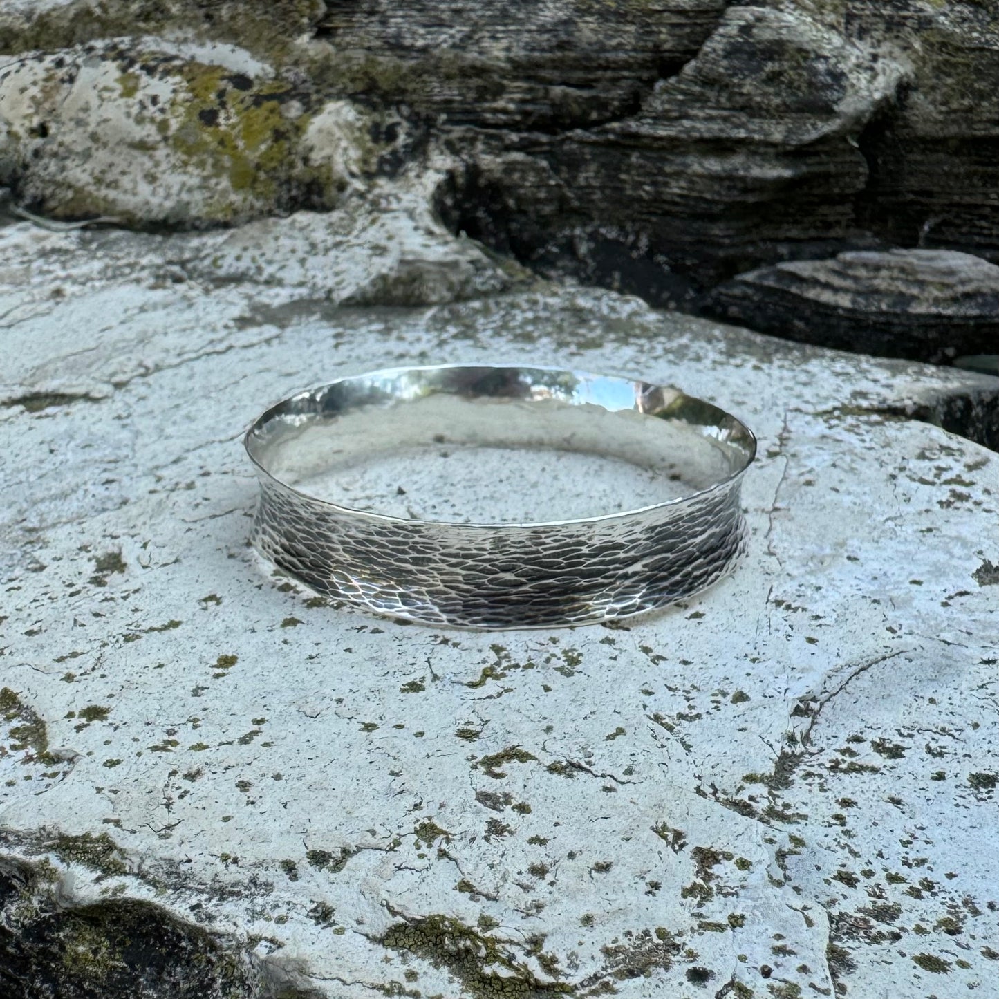 Selene ⋮ Bangle Bracelet