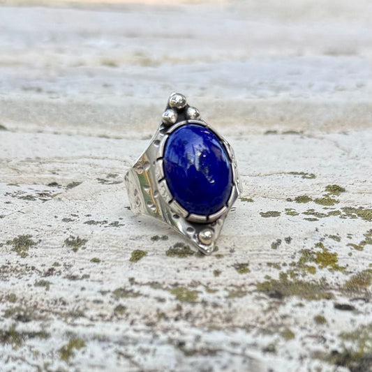 Athena Ring | Lapis Lazuli SIZE: 8