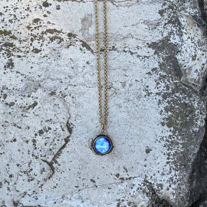 Plasma Orb Necklace | Bronze
