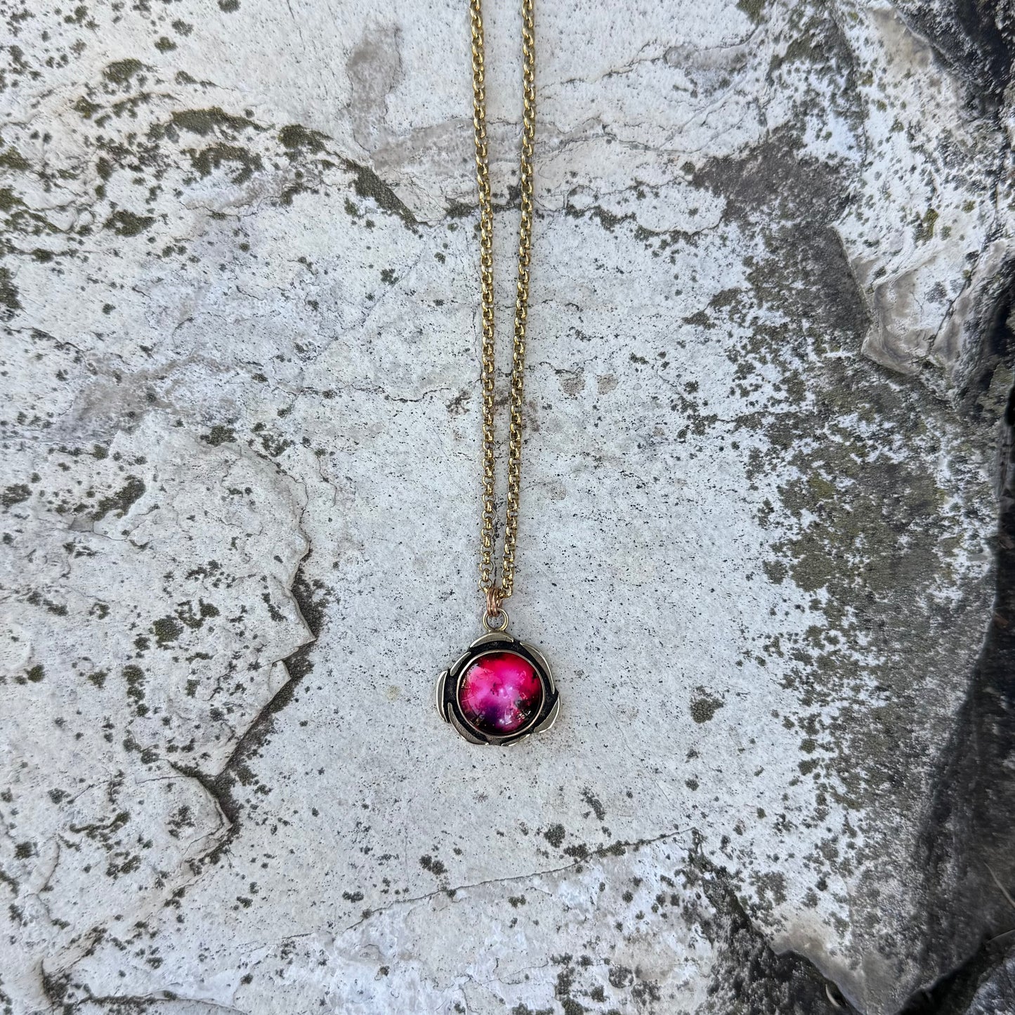 Plasma Orb Necklace | Bronze