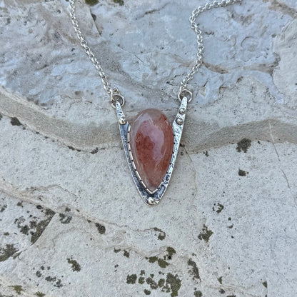 Hemitoid | Silver Delta Necklace