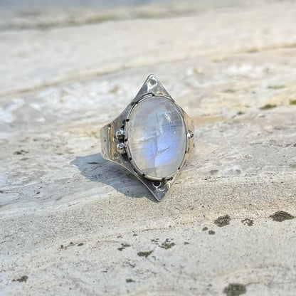 Athena Ring | Moonstone SIZE: 9.5