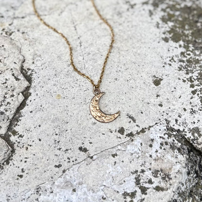 Crescent Moon Necklace | Bronze