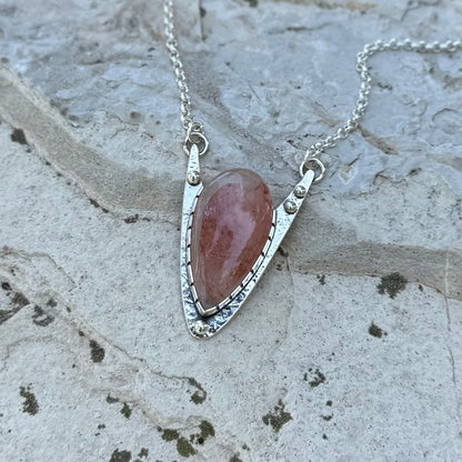 Hemitoid | Silver Delta Necklace