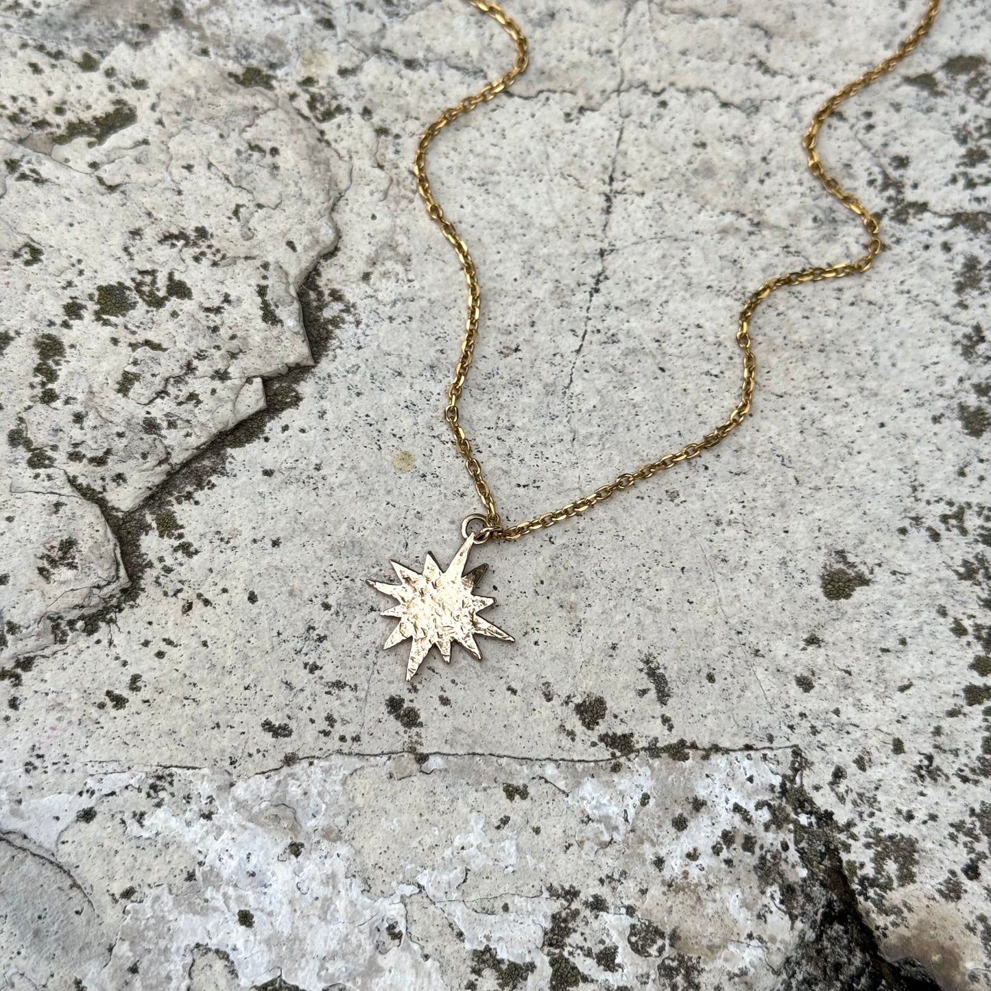 Sun Flare Necklace | Bronze