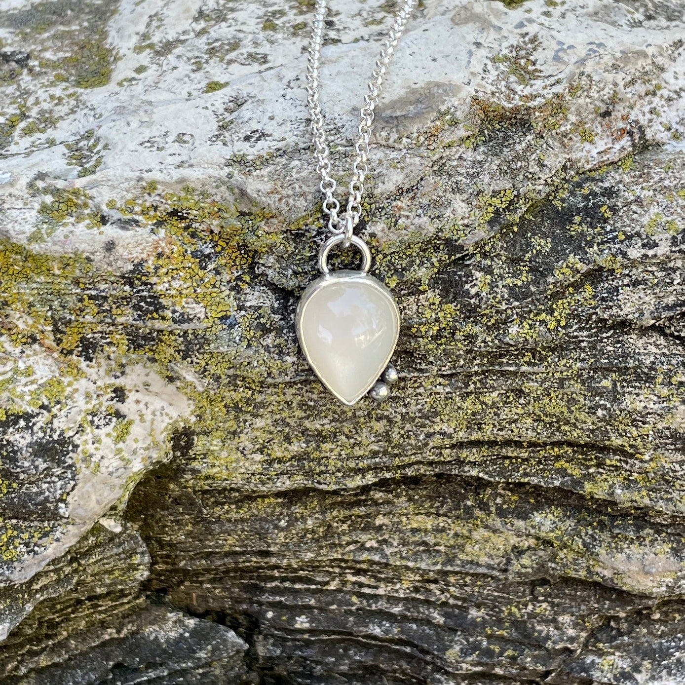 Dainty Moonstone Necklace