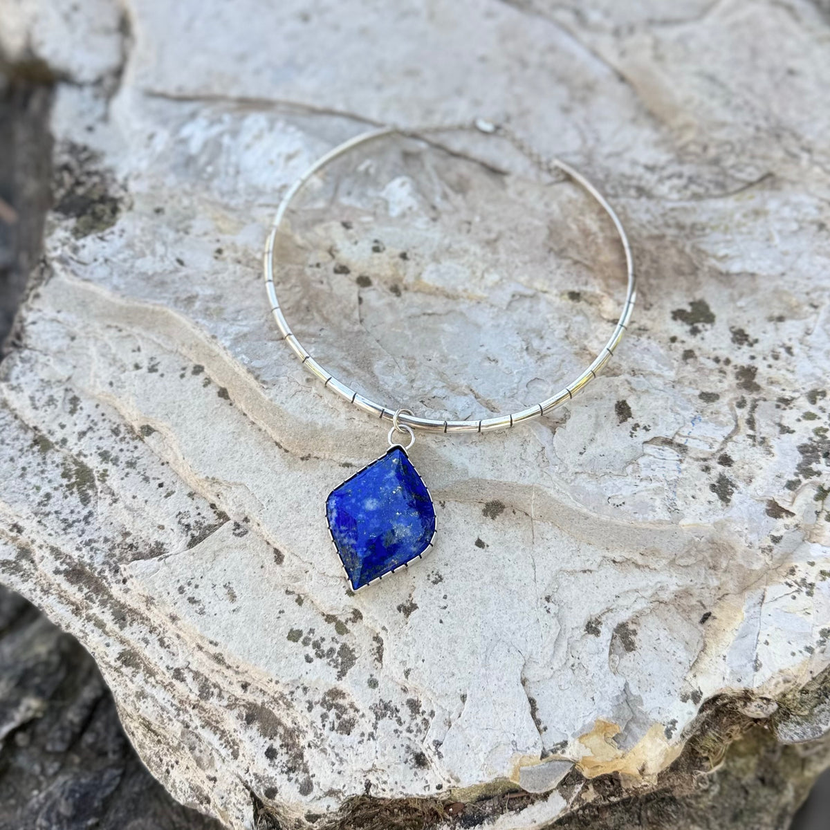 Lapis Lazuli Neck Cuff | Silver Necklace