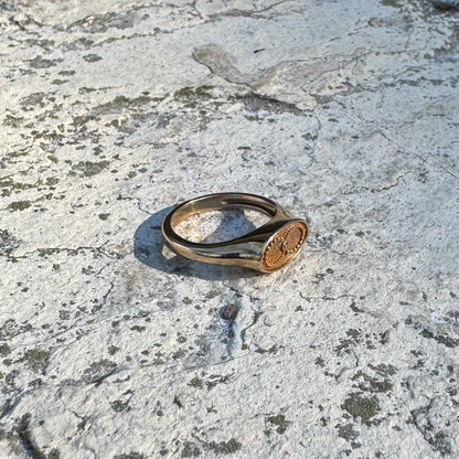 Infinity Signet Ring | Bronze