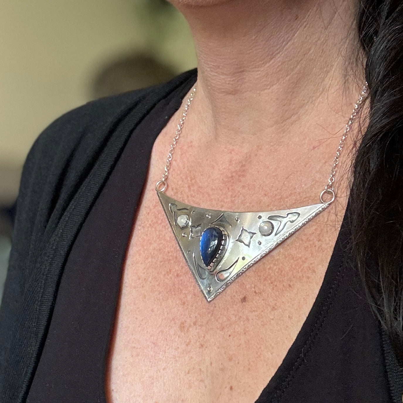 Triangle Shield Collar Necklace ⋮ Labradorite & Moonstone ￼