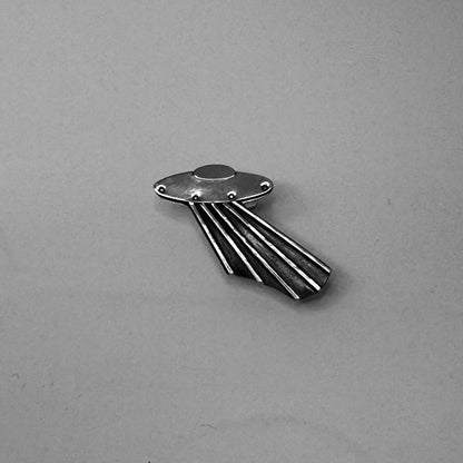 Flying Saucer with Beam | UFO Pin