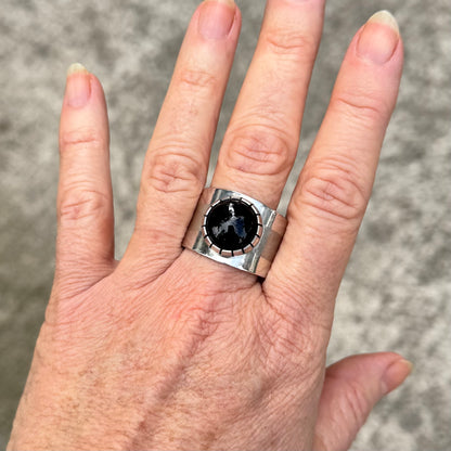 Black Onyx Sterling Silver Ring ⋮ Size 13.5