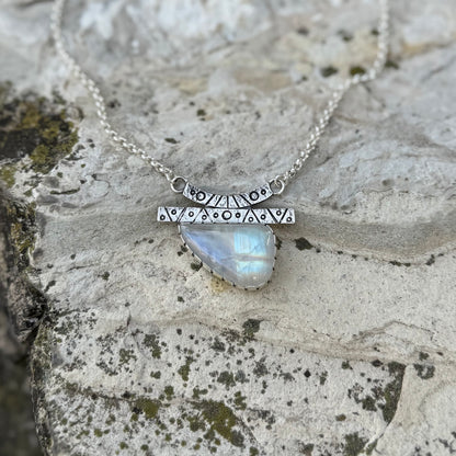 Moonstone Gatherer | Stargate Necklace