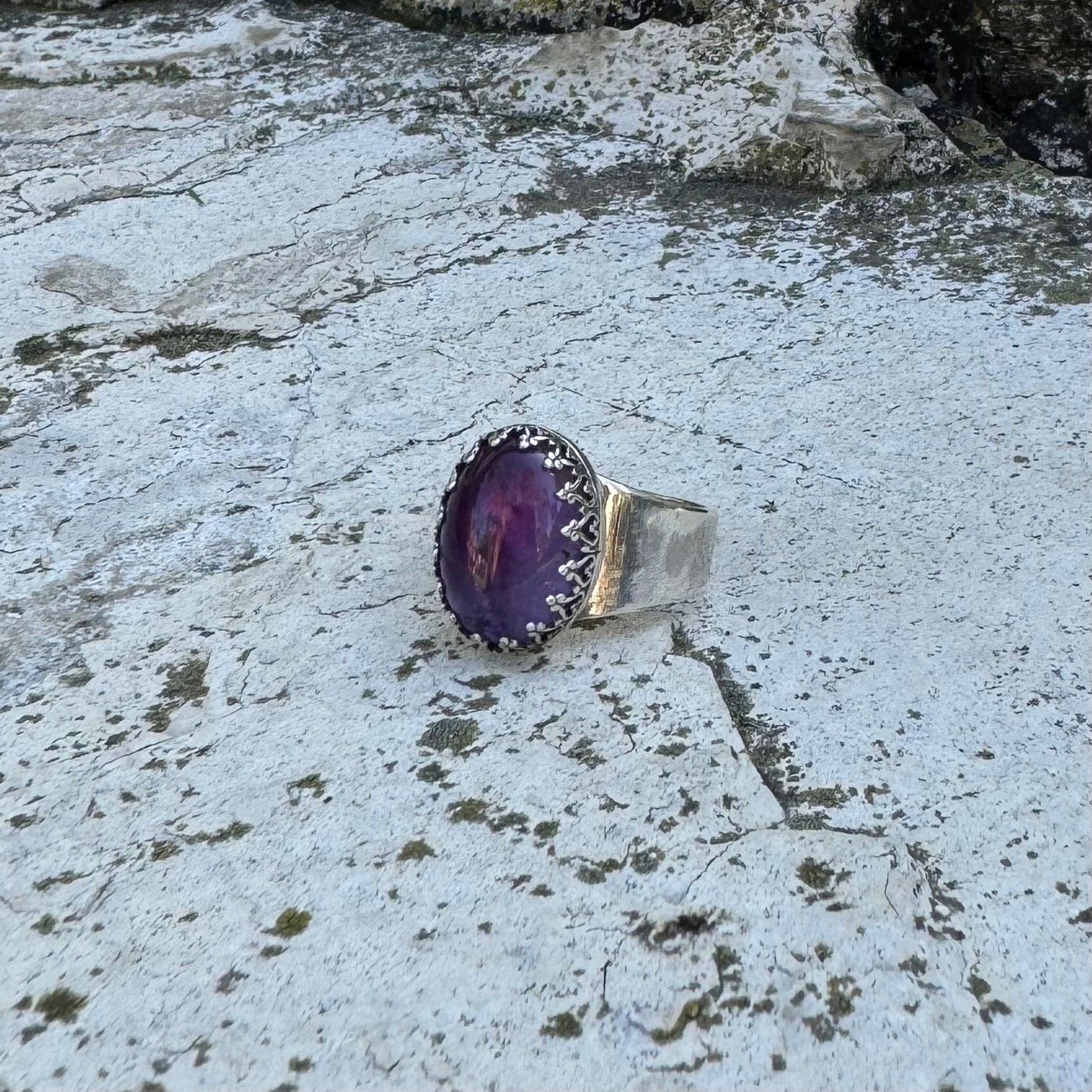 Amethyst Sterling Silver Ring ⋮ Size 11.5