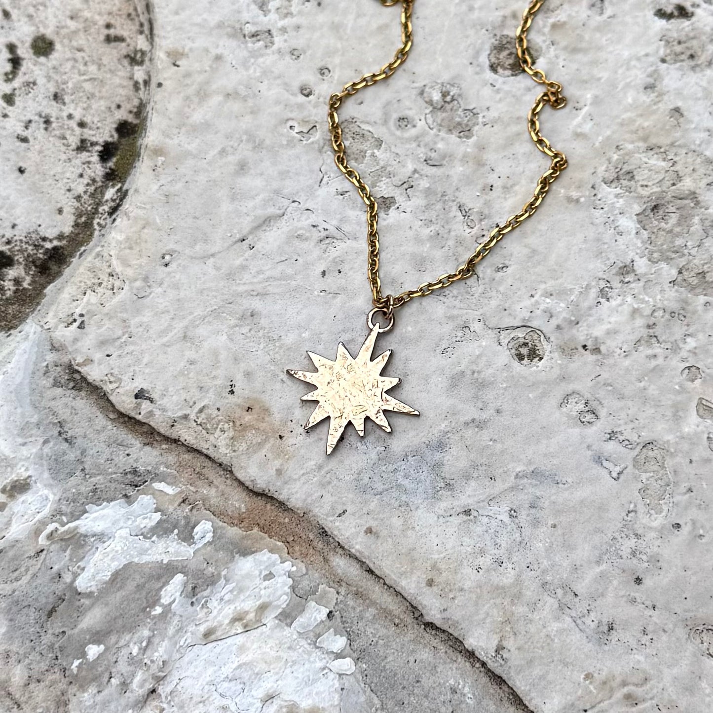 Sun Flare Necklace | Bronze
