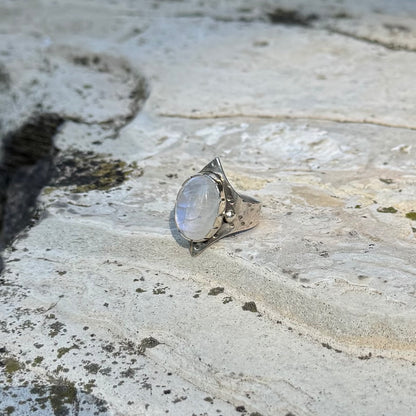 Athena Ring | Moonstone SIZE: 9.5
