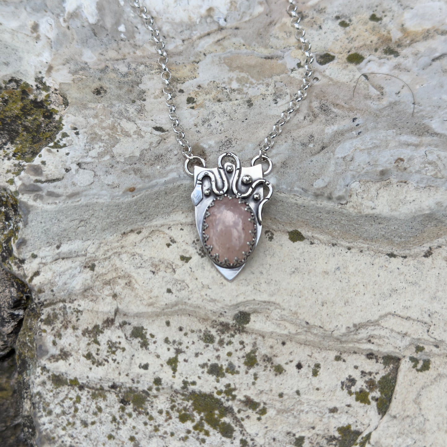 Serpent Shield Necklace ⋮ Morganite