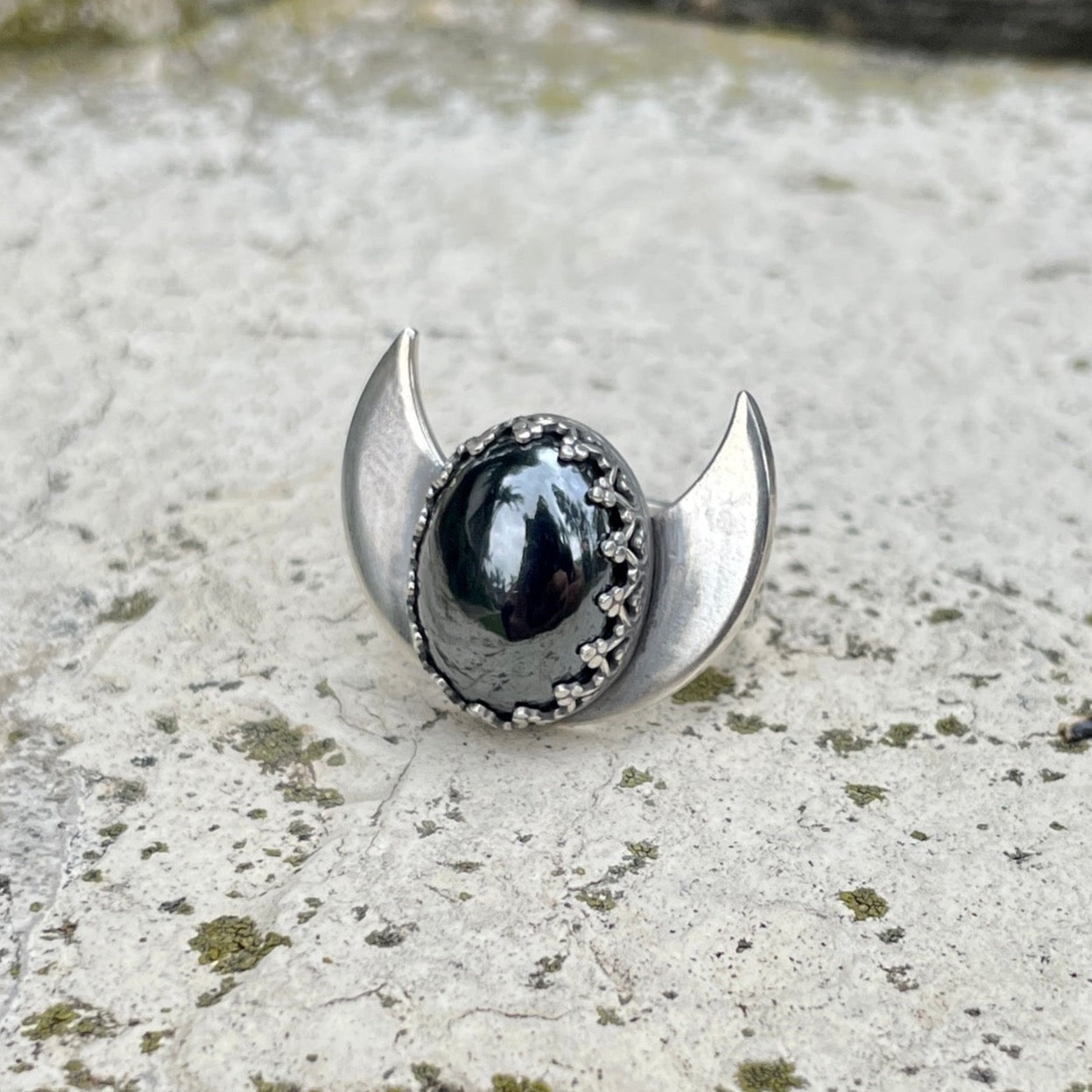 Hematite Moon Ring ⋮ Size 7