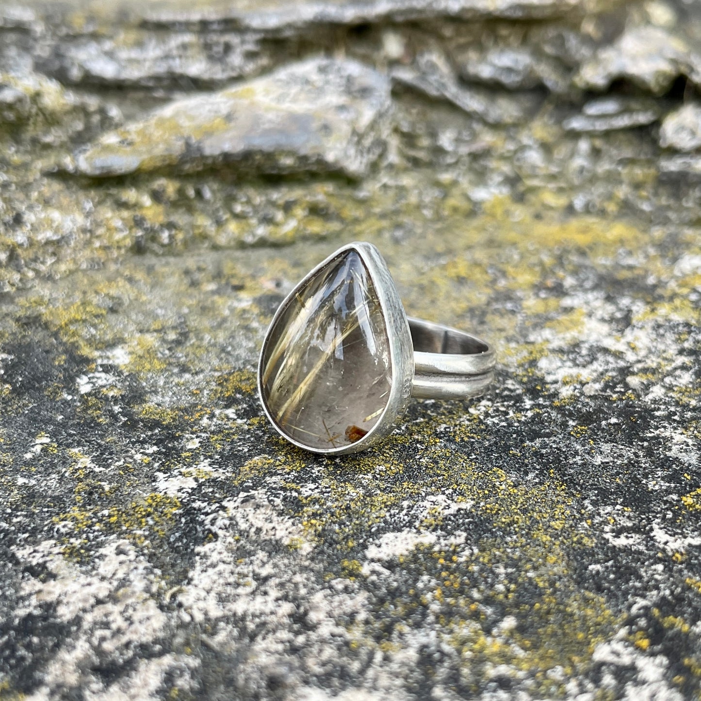 Rutilated Quartz Teardrop Ring ⋮ Size 6.75