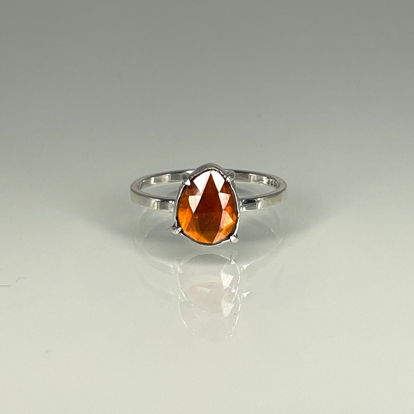 Hessonite Garnet Rose Cut Ring ⋮ Size 10