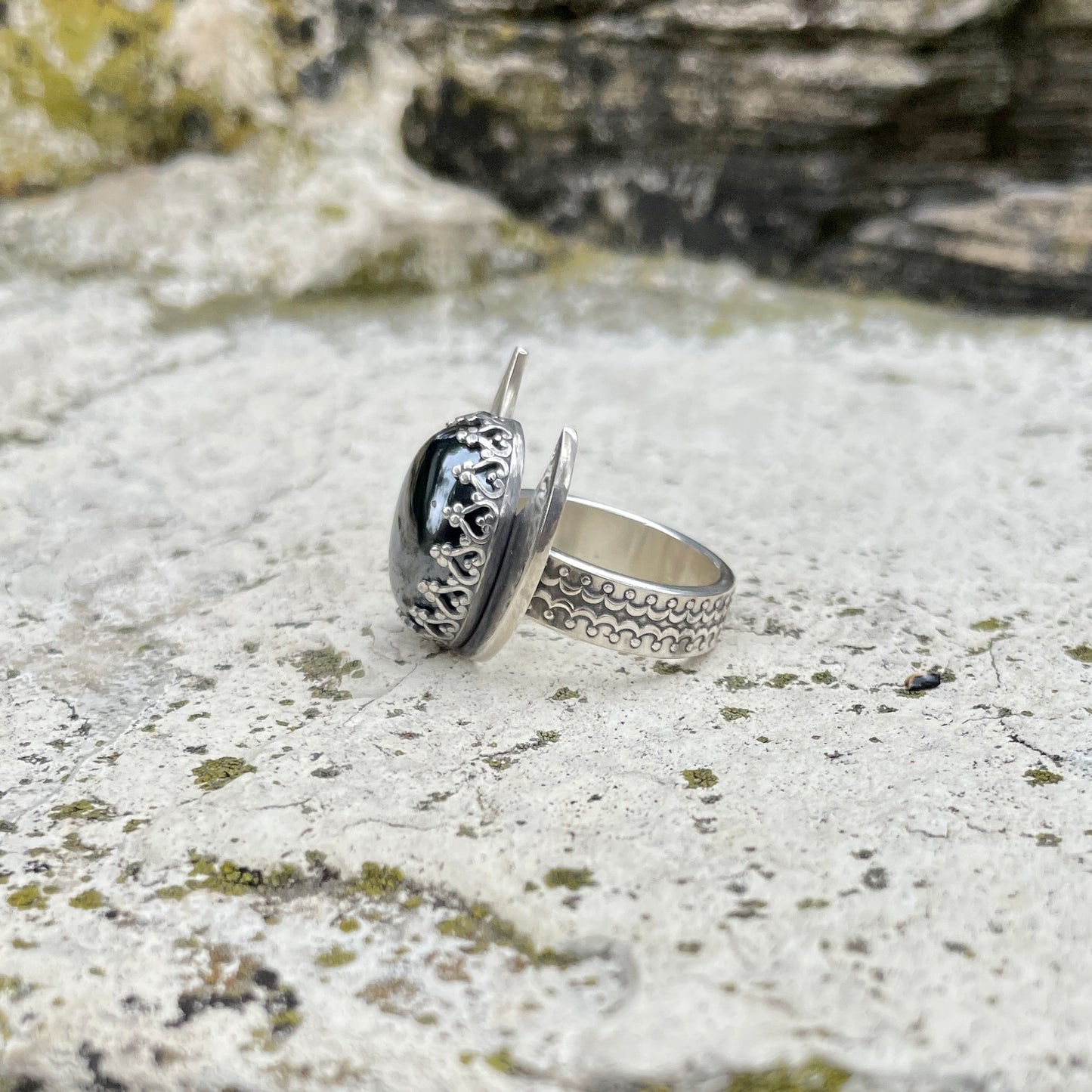 Hematite Moon Ring ⋮ Size 7